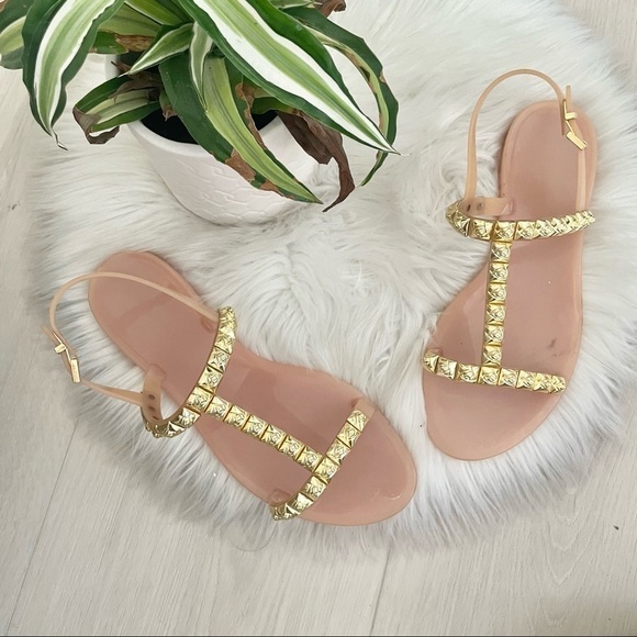 Stuart Weitzman Jelrose Sandals Nude Cream Tan Gold Studs Strappy Ankle Flat - Picture 4 of 9